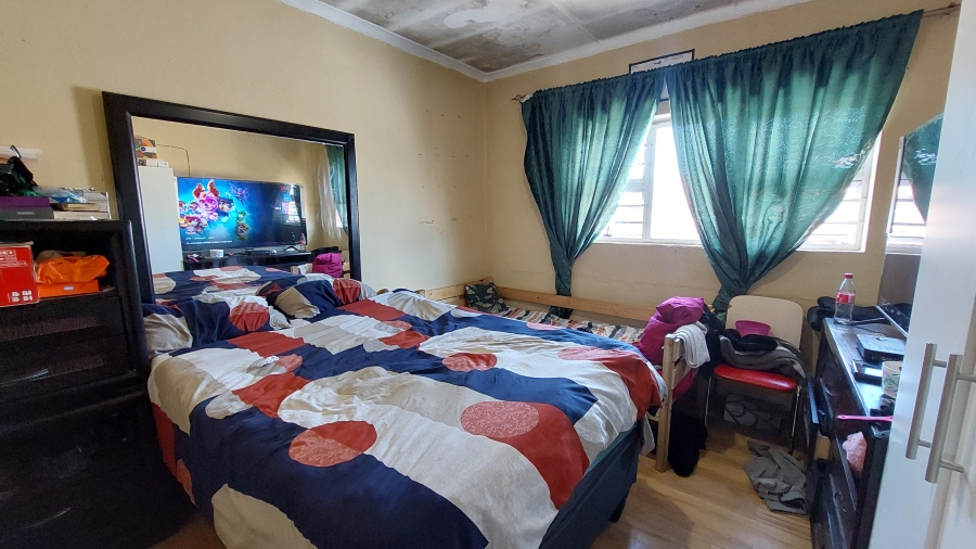 5 Bedroom Property for Sale in Ravensmead Western Cape